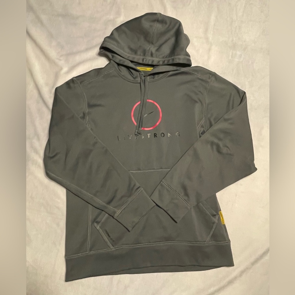 Nike therma fit Live strong women’s size small gray hoodie